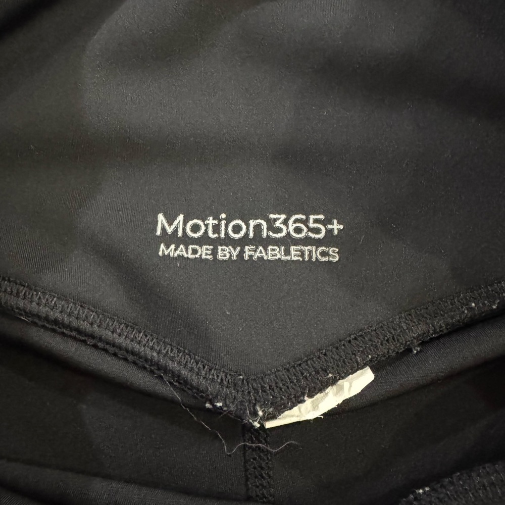 Fabletics Black Motion365 Short Active Workout Ru… - image 4